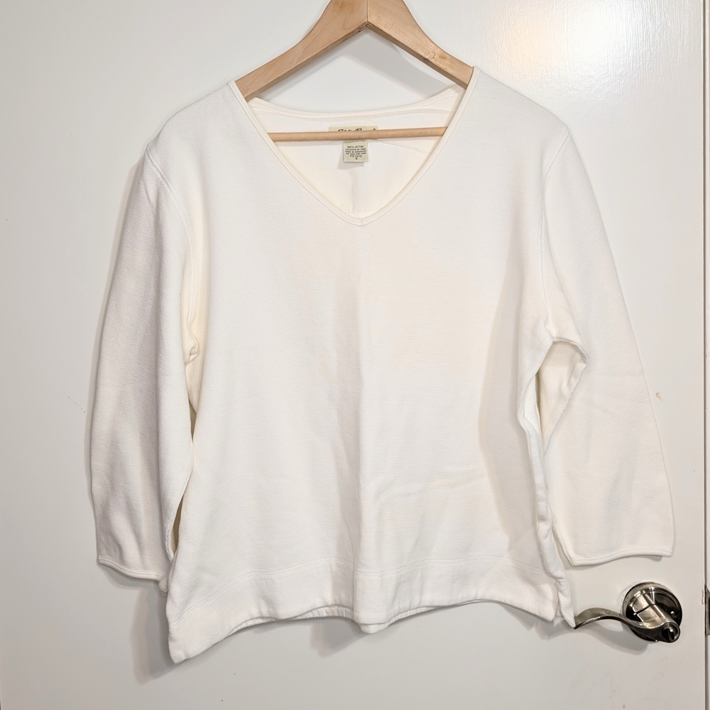 Eddie Bauer White Cotton Knit Top Petite Small V-Neck 3/4 Sleeve